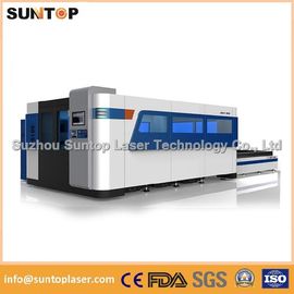 China Laser-Schneidemaschine der Faser-2000W mit Austauscherfunktionstabelle, Laser-Schutzkabinett fournisseur